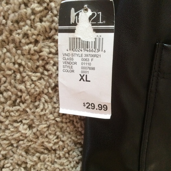 Rue21 Pants, Sz XL - Picture 7 of 7